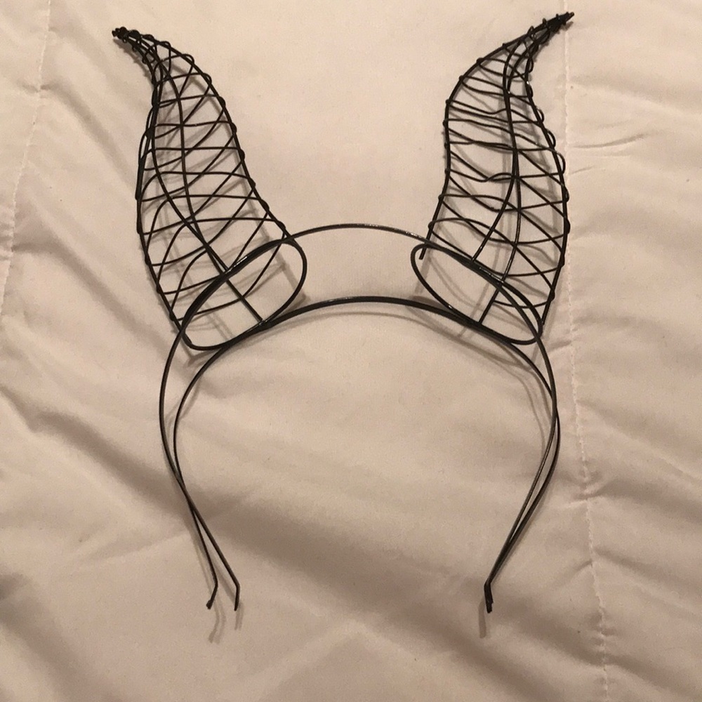 Maleficent horns
